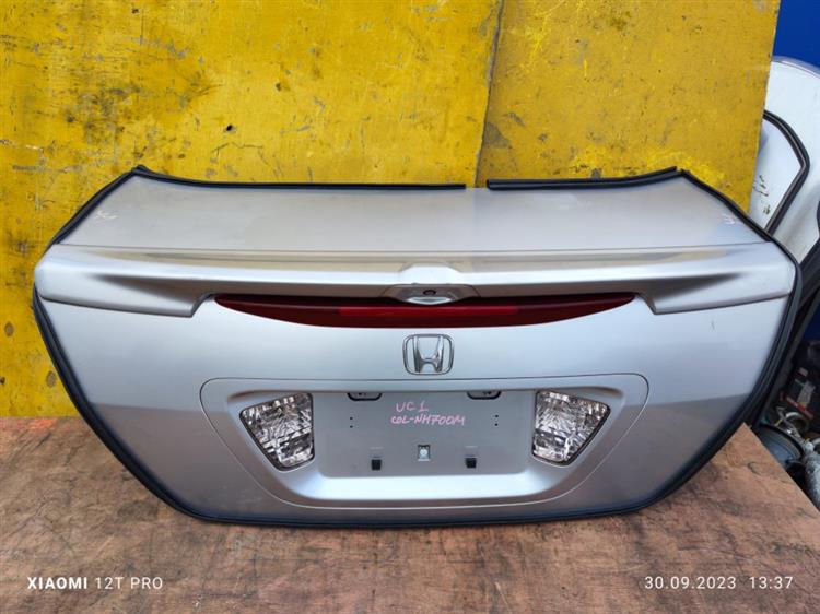 Крышка багажника Хонда Инспаер в Челябинске 652201